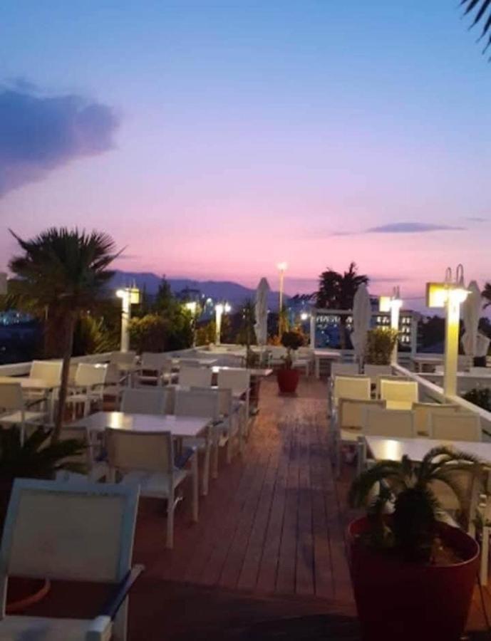 La Luna Hotel Ksamil Exteriér fotografie